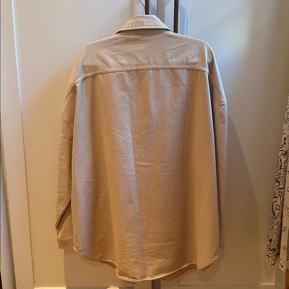 The Frankie Shop Dallas Denim Overshirt - Picture 9 of 9